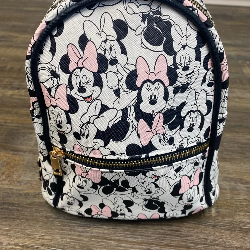 Disney Pink White and‎ Black Minnie Mouse Mini Backpack With Keychain NWOT